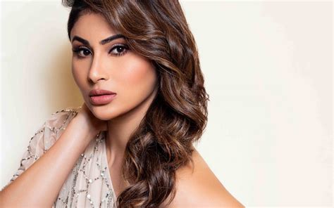 mouni roy hd photos|More.